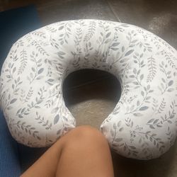 Boppy Pillow 