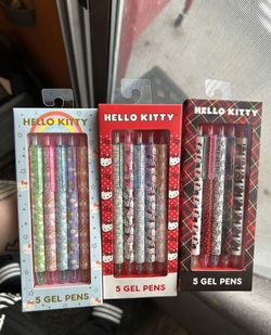 hello kitty gel pens ✨ PICK UP IN GRANADA HILLS 