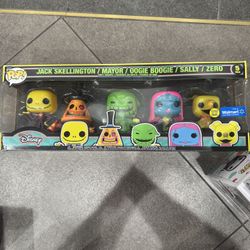 Funko Pop Walmart exclusive Nightmare Before Christmas 5-pack with Jack Skellington / Mayor / Oogie Boogie / Sally / Zero.