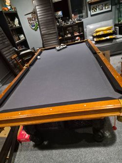 Pool table