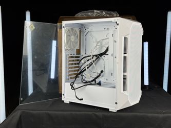 BRAND NEW gaming pc case with box/foam