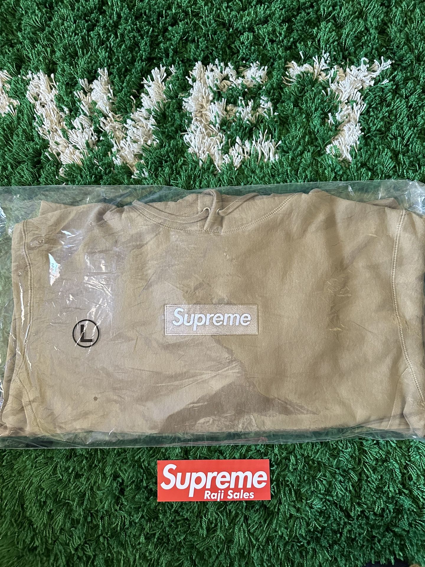 Supreme Box Logo FW23 Hooded Sweatshirt Dark Sand Size Large