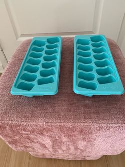 Ice cube mounds