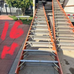 Escalera de 16 pies de fibra de vidrio doble subida casi nuevas muy baratas, tengo muchas
