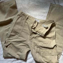 Zara Cargos 