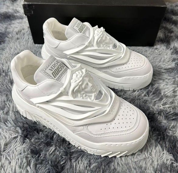 Cowhide leather round toe thick sole low top casual shoes men's white