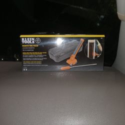 Klein Tools Magnetic Wire Cutter 50511 Brand New Unopened