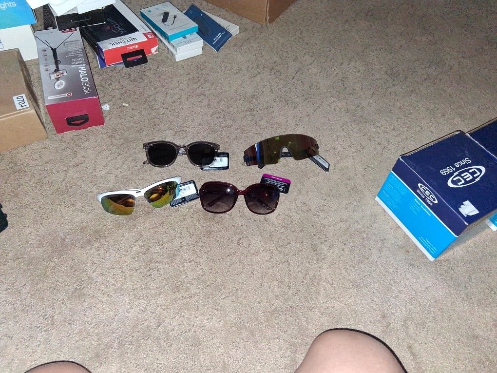 Sunglasses 10 Each