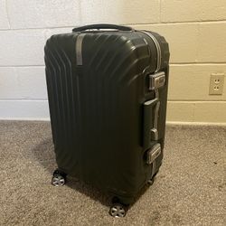 Samsonite Zipless Carry-On Luggage