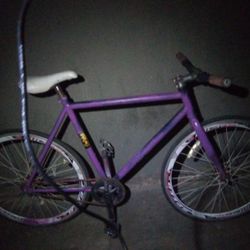 Fixie Bike Just Needs Air 
