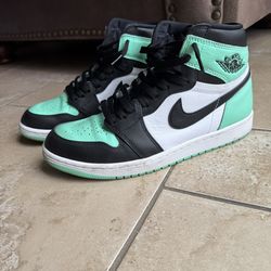 Nike Air Jordan Men size 9.5