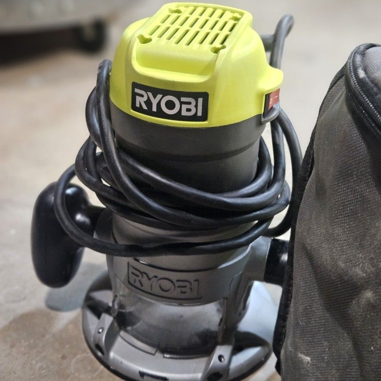 Ryobi Router for Sale in Tucson, AZ - OfferUp