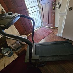 Free Used And Dusty With Some Paint But Runs 