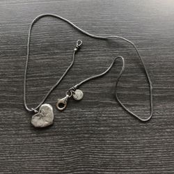 Silpada .925 silver (Israel) hammered heart pendant necklace. 17”   N1727 