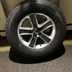 Goodyear 255/70 R 18