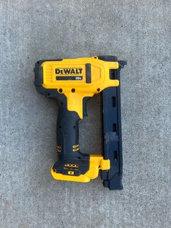 Dewalt staple gun