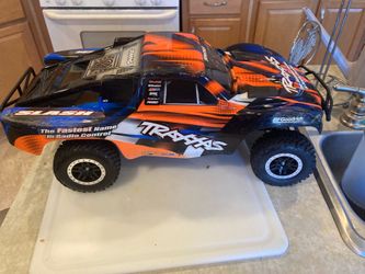 Brushed traxxas 2wd Slash
