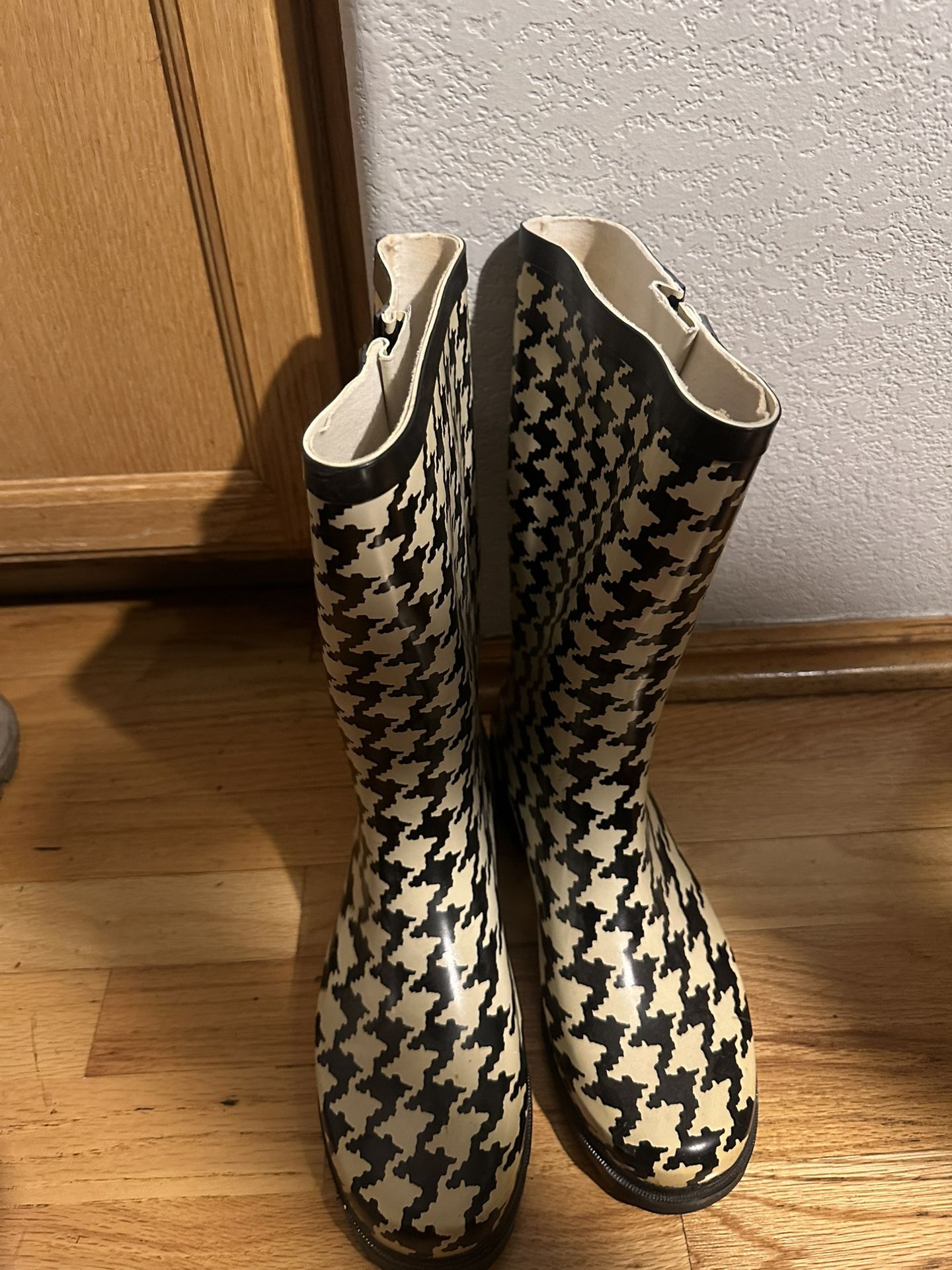 Women Rain boots