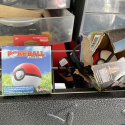 Poke Ball Plus