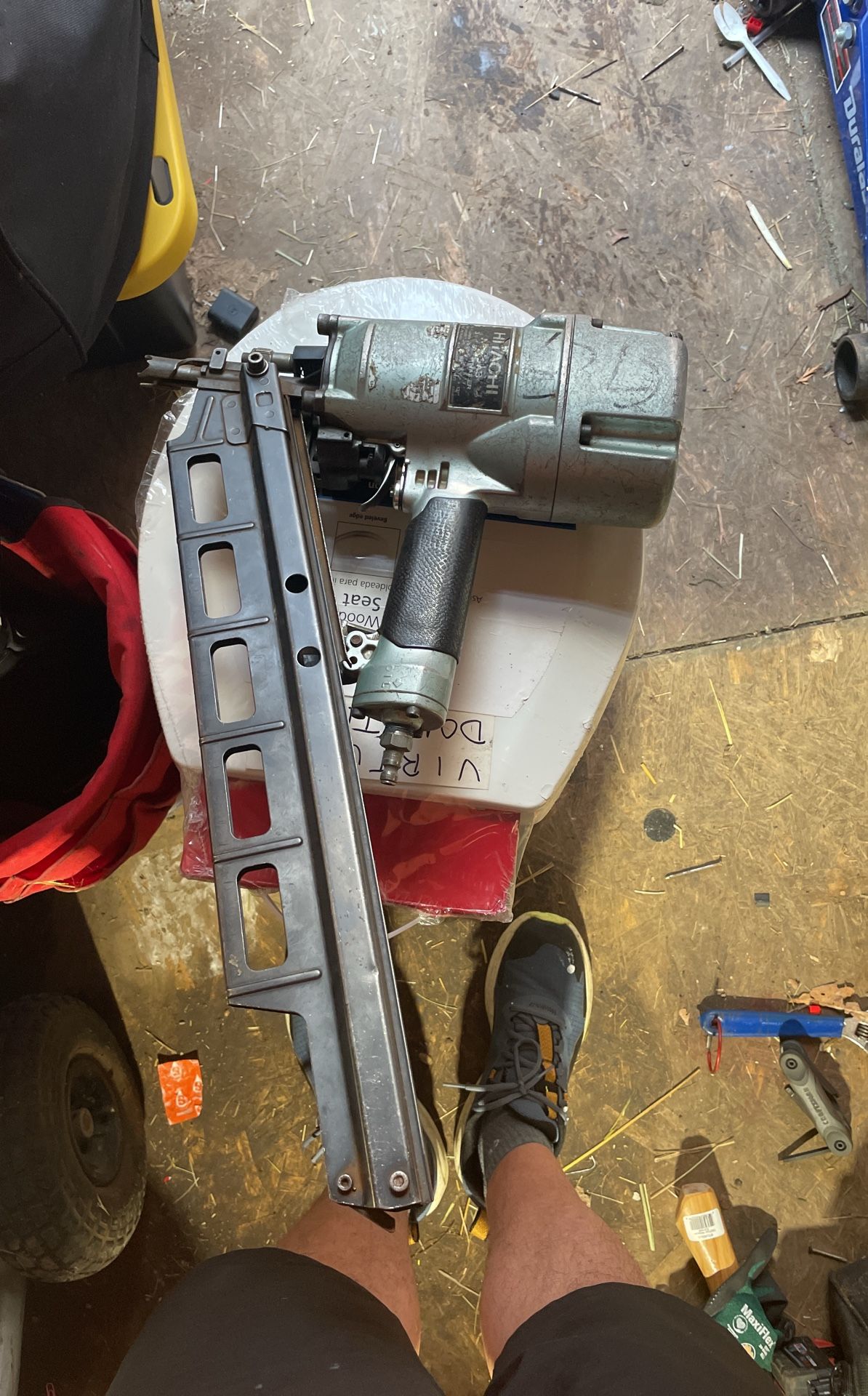 hitachi pistola para el freming