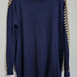 Laetitia Mem Anthropologie Soft Blue Navy Gold Lace Sleeve Tunic Jumper M Top

Excellent Pre-owned condition,  no flaws

Tunic, long sweater, jumper

