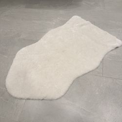 Faux Fur White Cream Accent Rug