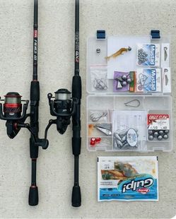 2 CAÑA  PARA IR A PESCAR PENN FIERCE III +UGLY STIK GX2 + ACCESORIOS.
