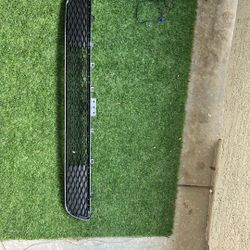 infinity q50 Sport lower grill 