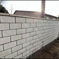 Retaining wall