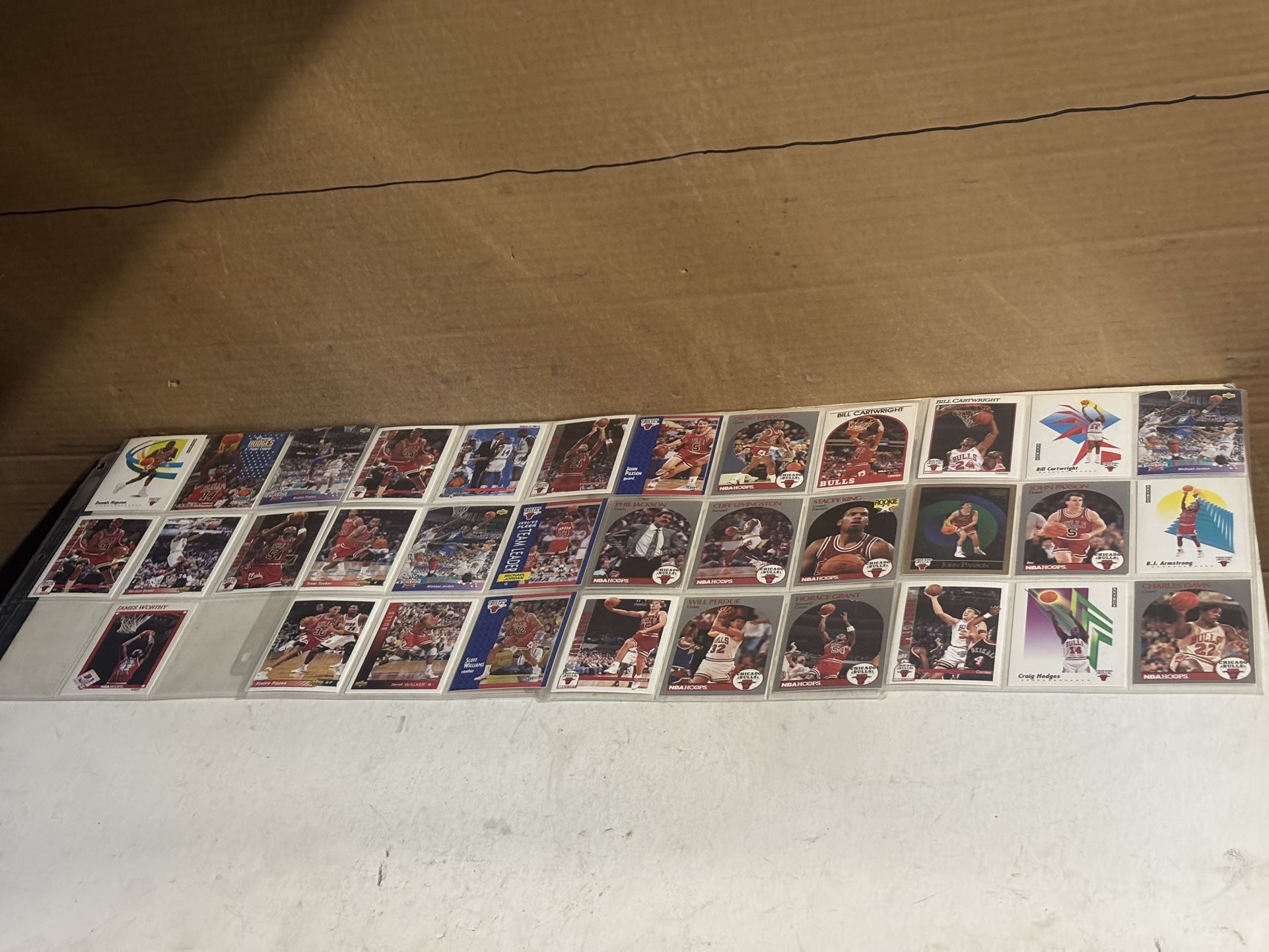 NBA CARDS ( Chicago bulls team) ( 1991-92)