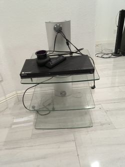 Wall mount 3 tier Glass shelf