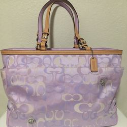 Coach Bee Applique Optic Signature Diaper Bag style 6166