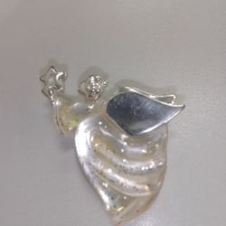 Angel With Star Brooches Pin