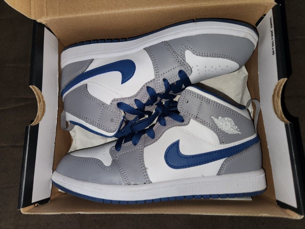 Nike