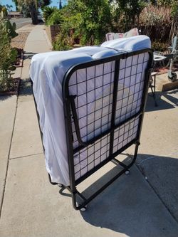 Folding Bed With 5" Memory Foam Mattress Steel Frame