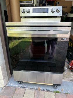 LG Slide In Electric Range