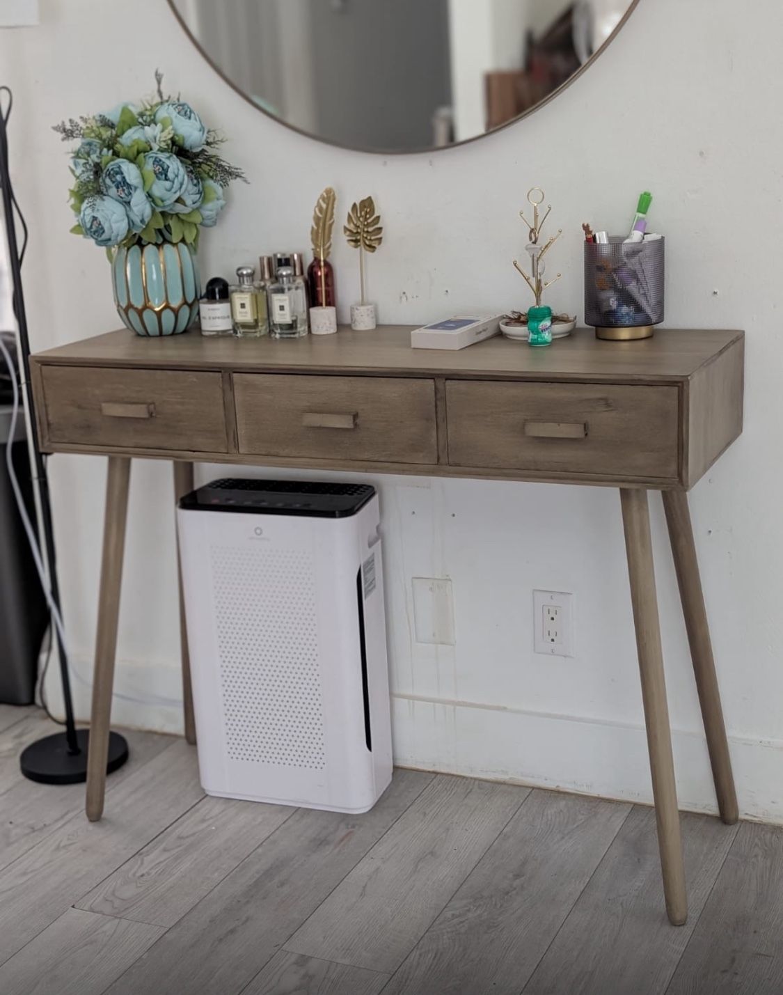 Console/entryway table