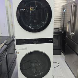 Lg Washing Machine And Gas Dryer Tower