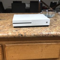 Xbox One S (no Controllers) Console With Games Only