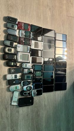 Mixed lot of smartphones