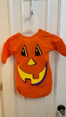 Halloween costume for newborn