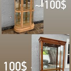 2 gabinet vintage, super expensive solid wood showcases have lighting every 1 for $100 I can deliver for an additional cost. The 2 cabinets are in per