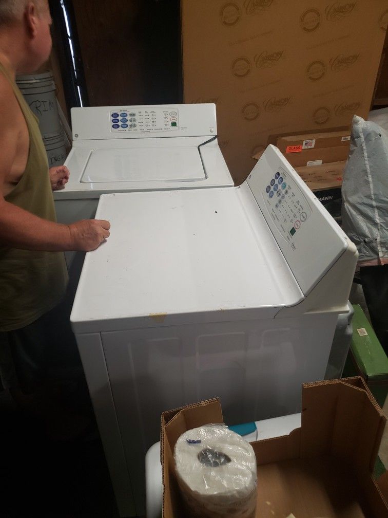 GE Eterna Series (Washer N Dryer)