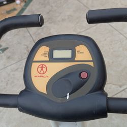 Visit >

Marcy Foldable Compact Exercise Bike 