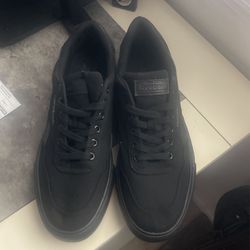 mens size 10 new reebok shoes no box !!