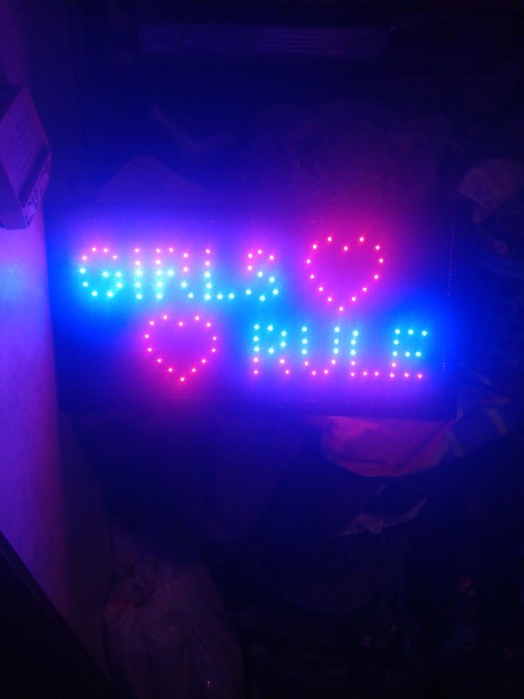 LED NEON WALL ART- GIRLS RULE