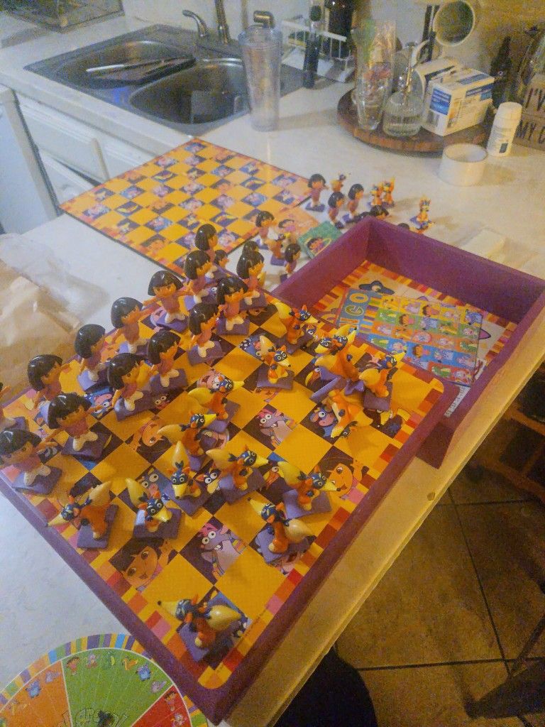 rare 29.99
Dora The Explorer 2000s Wooden Game Box - Nick Jr - Dora The Explorer - Checkers - Dominoes - Games - Board Games - Dora