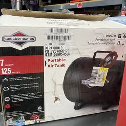 $60 - Brand New Briggs & Stratton, 7 Gallon 125 PSI Air Tank 