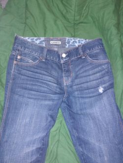 Express Jean - Modern Boyfriend Jean Size 10-12- Relaxed Fit 