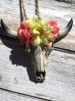 Cow skull rear view mirror hanger